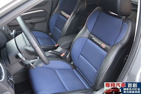 Ford 福特 Focus 2.0 照片7