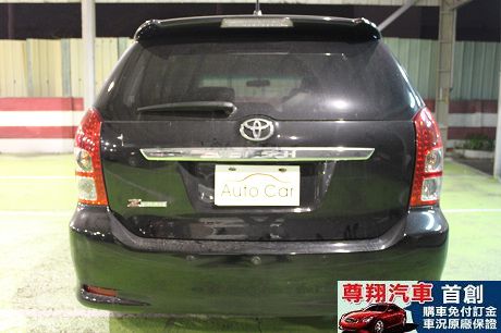 Toyota豐田 Wish 照片8