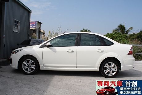 Ford 福特 Focus 2.0 照片5