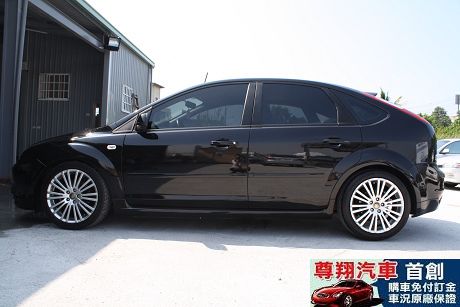 Ford 福特 Focus 2.0 照片4