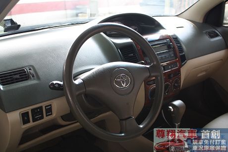 Toyota豐田 Vios 照片4