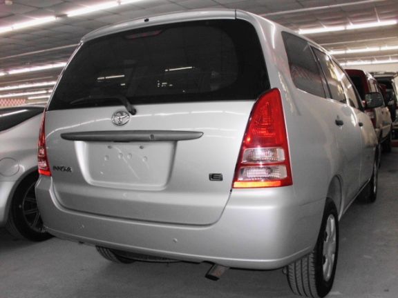 2009 豐田 INNOVA 2.7 銀 照片8