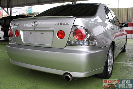 Lexus 凌志 IS 200 照片5