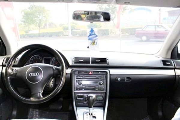 04 Audi 奧迪  A4 1.8T  照片4