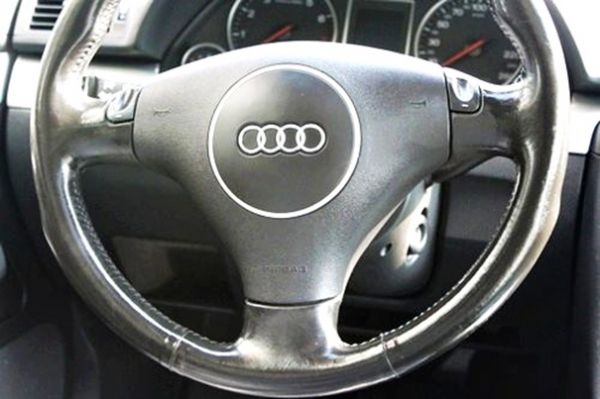 04 Audi 奧迪  A4 1.8T  照片6