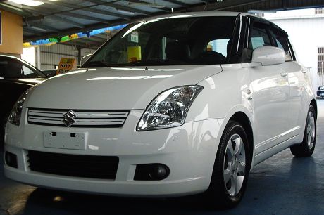 Suzuki 鈴木 Swift  照片1