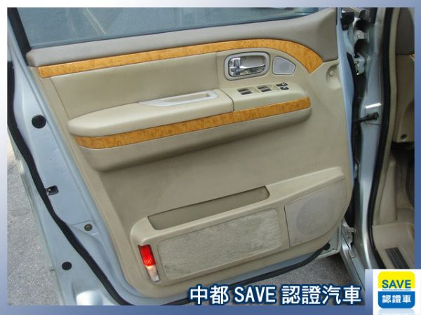 04 NISSAN QRV 照片5