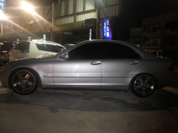 BENZ C200K 銀色 01年 照片6