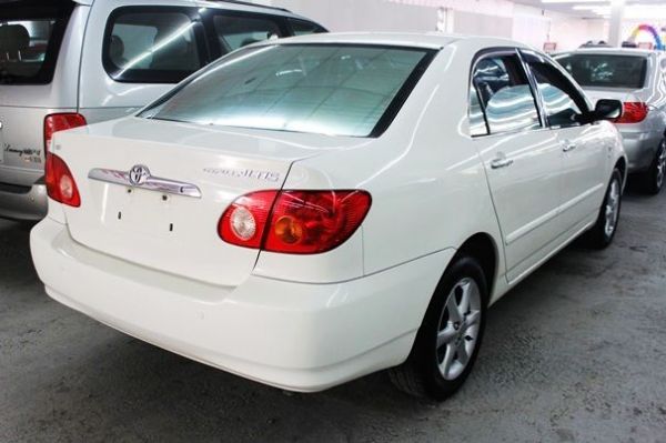 04 Toyota 豐田  Altis  照片10