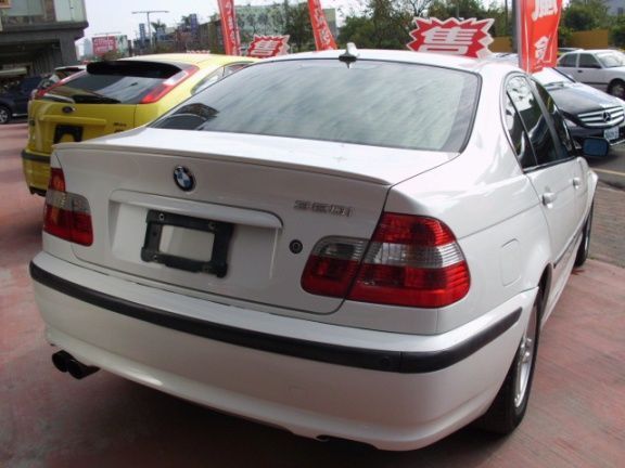 03 BMW 318I 2.0 白 照片8