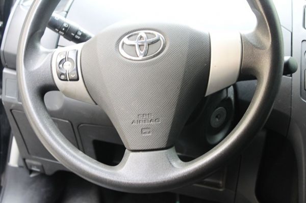 08年Toyota 豐田 Yaris 照片5