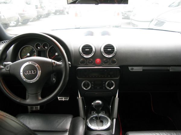 運通汽車-2005年-AUDI-TT 照片5