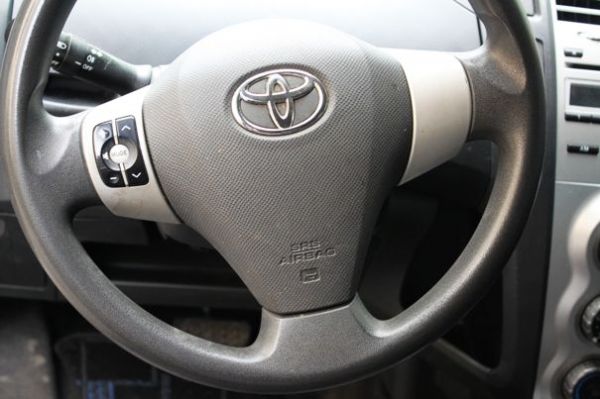 08年Toyota豐田Yaris 全額貸 照片6