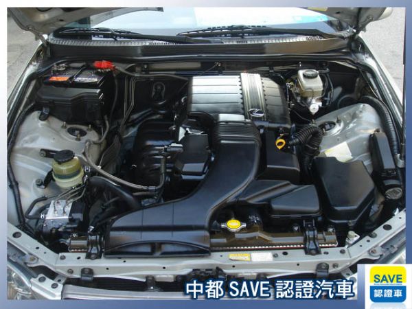 02 LEXUS IS200 照片9