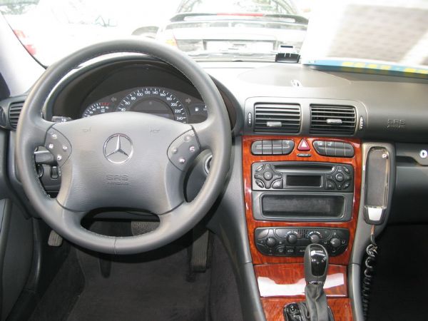 運通汽車2003年-BENZ-C180K 照片2