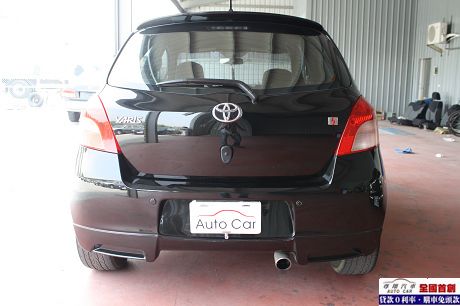 Toyota豐田 Yaris  照片5