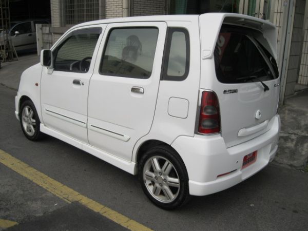 SUM世和汽車 SUZUKI SOLIO 照片8