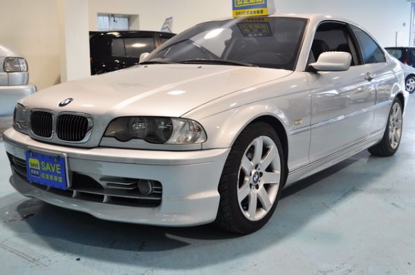 2002BMW330CI 照片1