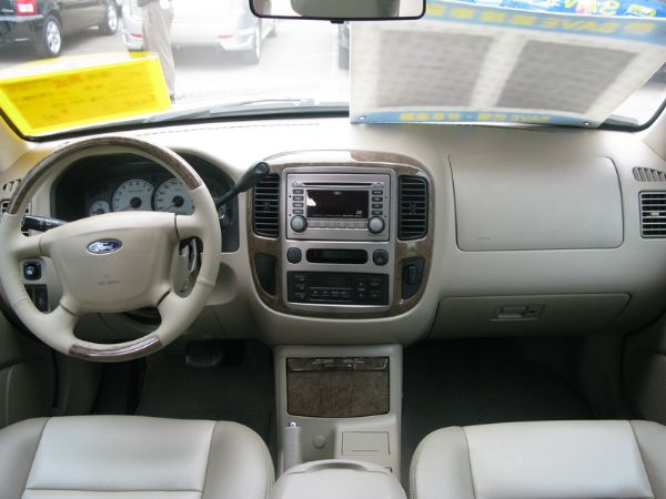 運通汽車-2005年-福特-Escape 照片5