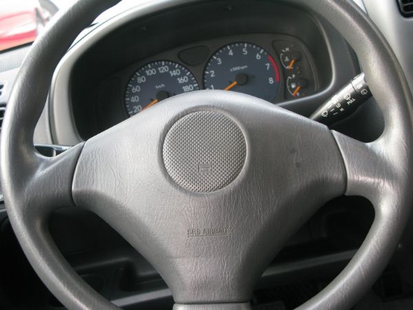 運通汽車-2004年-鈴木-Ignis 照片6