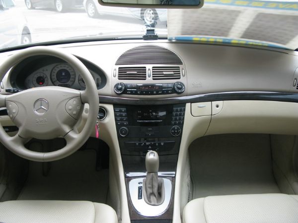 運通汽車-2003年-BENZ-E320 照片5