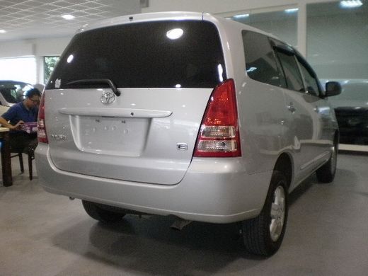 2009豐田INNOVA休旅車 照片2