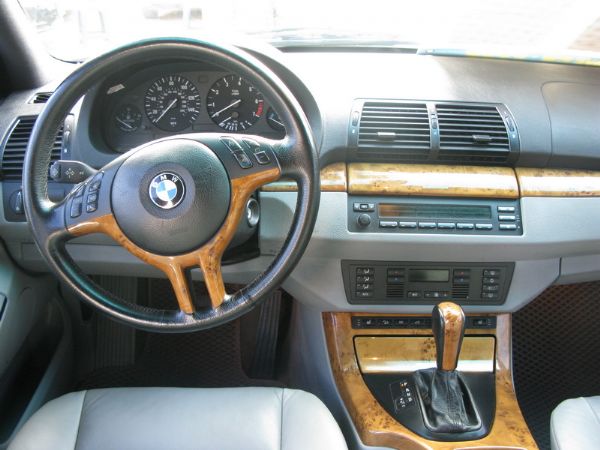 運通汽車-2002年-BMW-X5 照片2