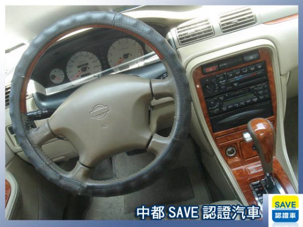 01  NISSAN  HV 照片4