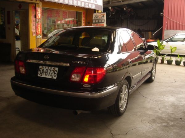 NISSAN SRNTER 180 照片2