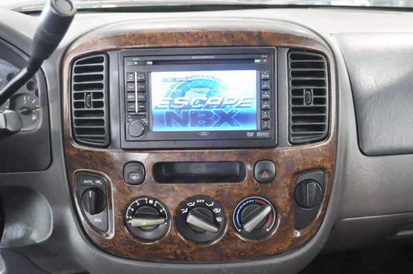 2003福特~艾斯卡佩3.0//4WD 照片4