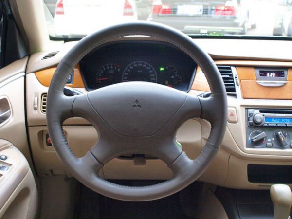 《年代》2005三菱LANCER 1.6 照片6