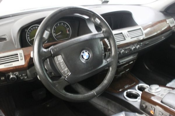 08年BMW寶馬740I全額貸 照片4