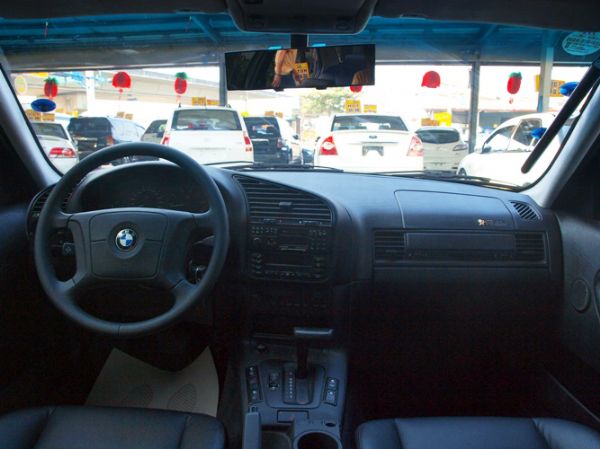 1997 BMW E36 318I 照片4
