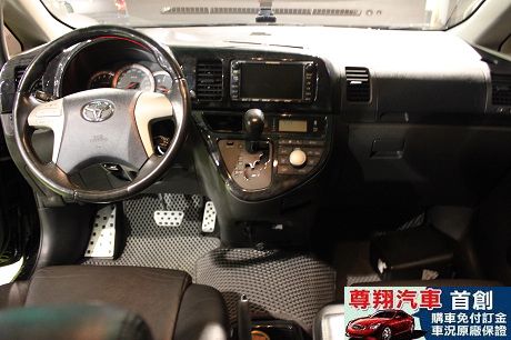 Toyota豐田 Wish  照片5