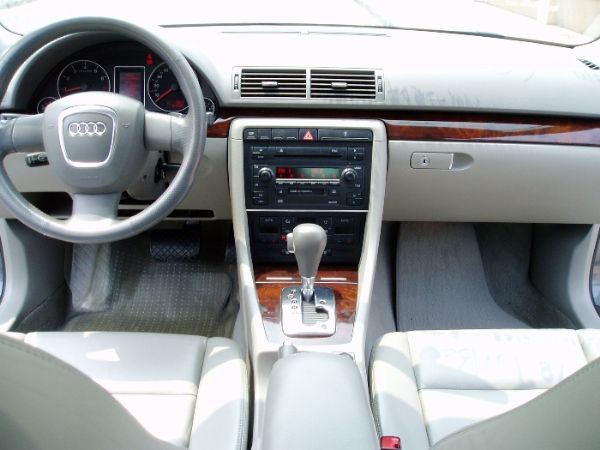 ★永立優質汽車★06 Audi A4  照片4
