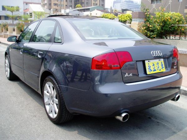 ★永立優質汽車★06 Audi A4  照片8