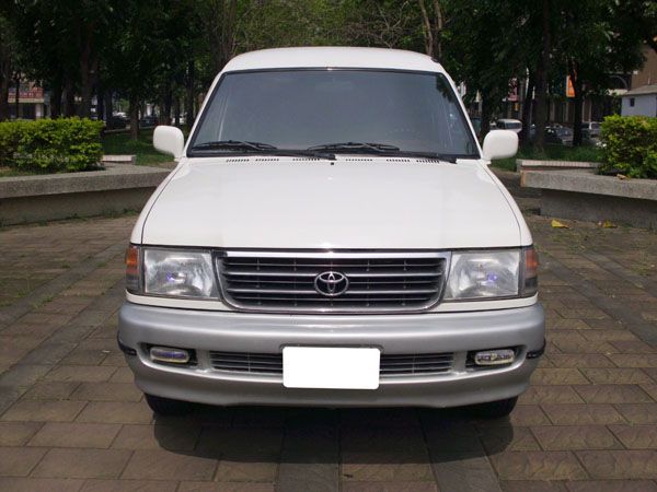 2001型 豐田ZACE瑞獅 1.8 照片10