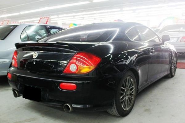 2005 現代  Coupe 2.0 黑 照片10