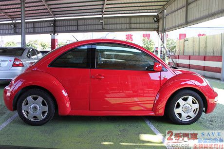 VW 福斯 Beetle ~中古二手車 照片8