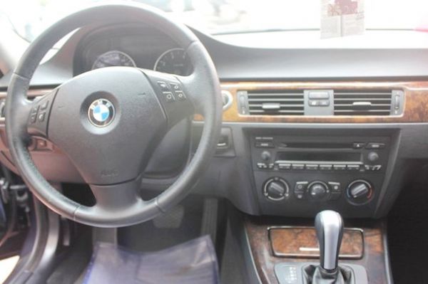 06 BMW 寶馬  320 2.0 藍 照片5