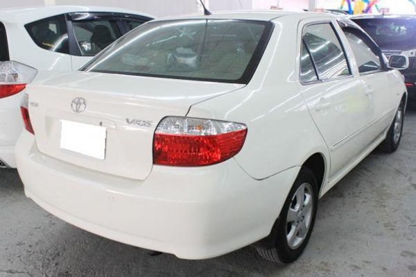 05 Toyota豐田Vios1.5 白 照片8
