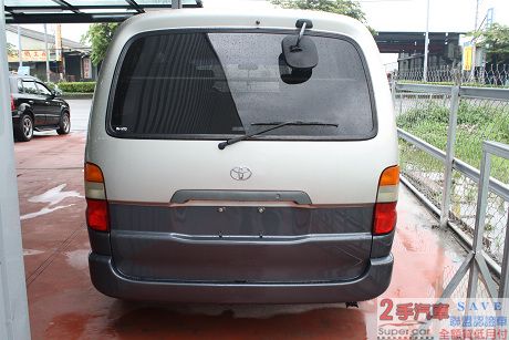 Toyota豐田 Hiace Solem 照片6