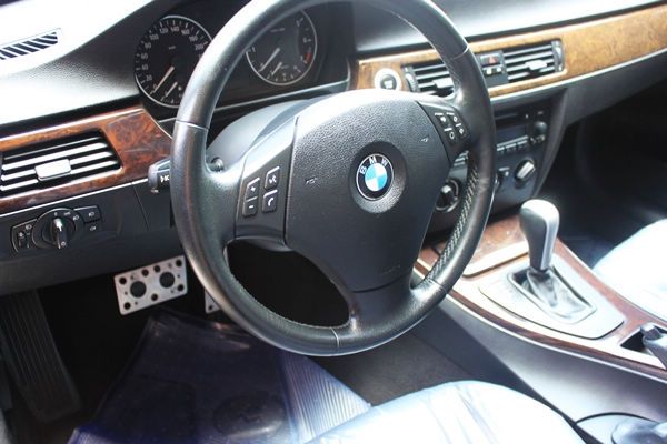 06 BMW 寶馬 320 2.0 黑 照片4