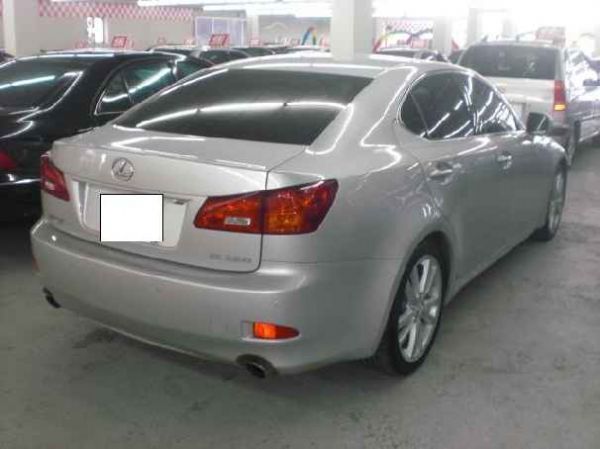 06 Lexus 凌志 IS 250 照片10