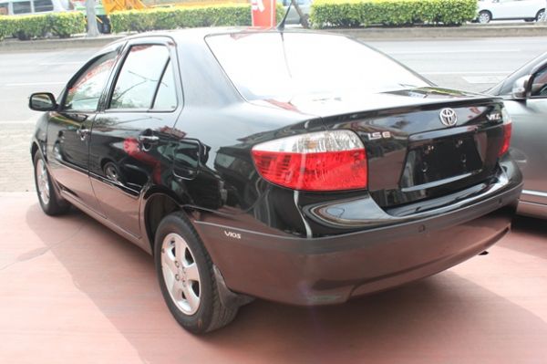 06 Toyota 豐田 Vios 照片8