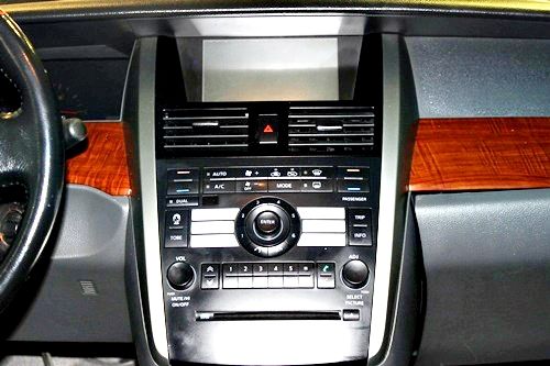 06 NISSAN 日產 Teana 照片5