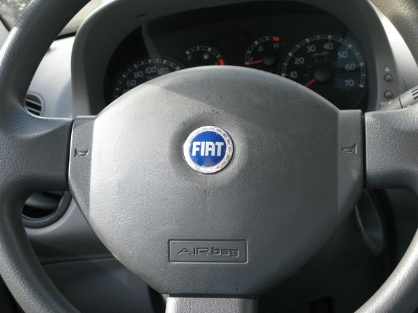 運通汽車2005年-FIAT-Panda 照片6