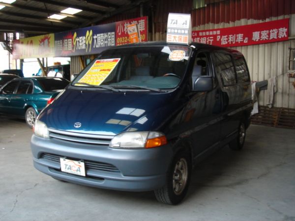 TOYOTA HIACE 照片1