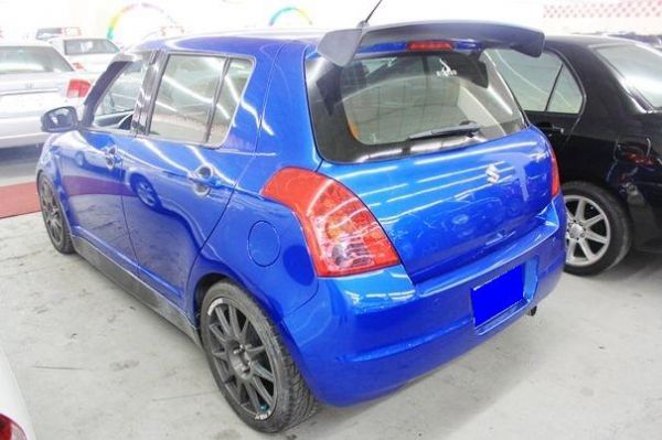 09 Suzuki 鈴木  Swift 照片7