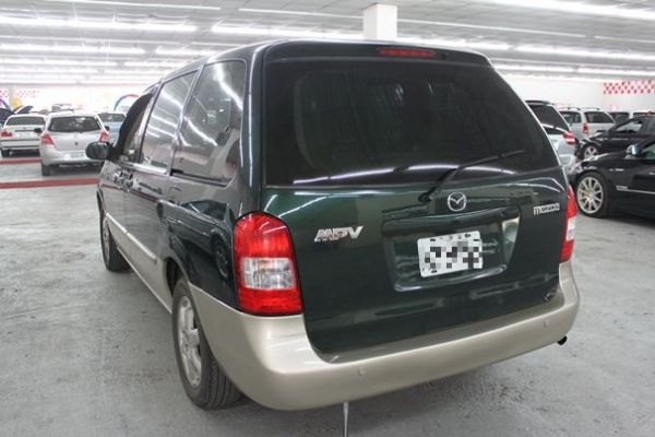 01 馬自達 MPV 照片10